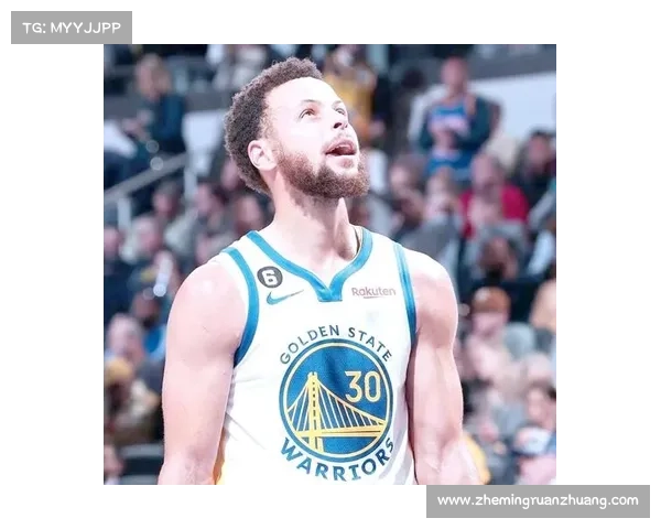 如何在勇士队缺阵库里的情况下调整战术和提高整体表现