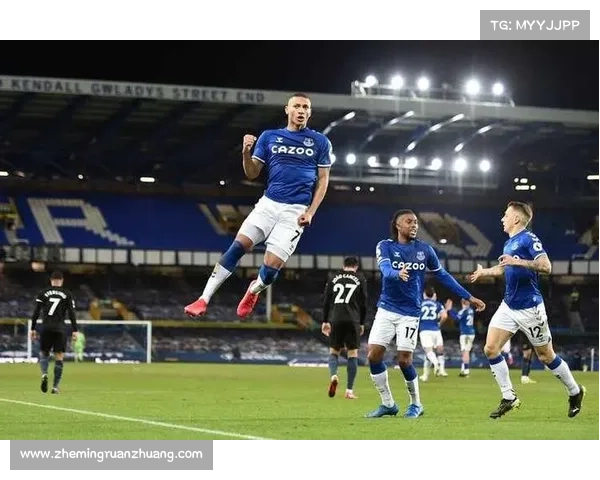 怀森加盟皇马后球队战术变化与未来发展前景分析